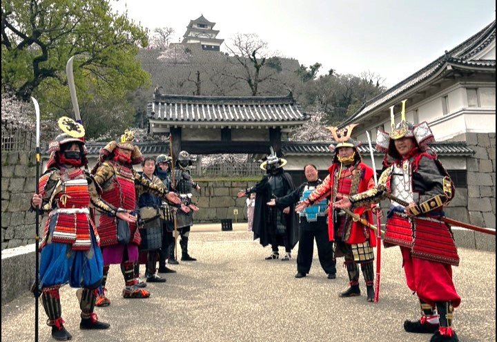 鎧兜を着てみよう～着付体験・写真撮影～ | イベント | 丸亀市市民交流活動センターマルタス